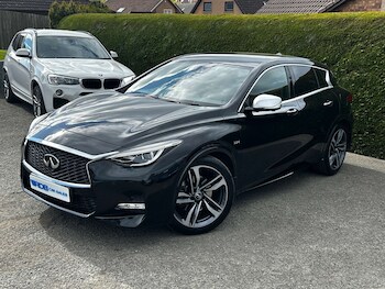 Used Infiniti Q30 2018 for sale - 78315879: Photo