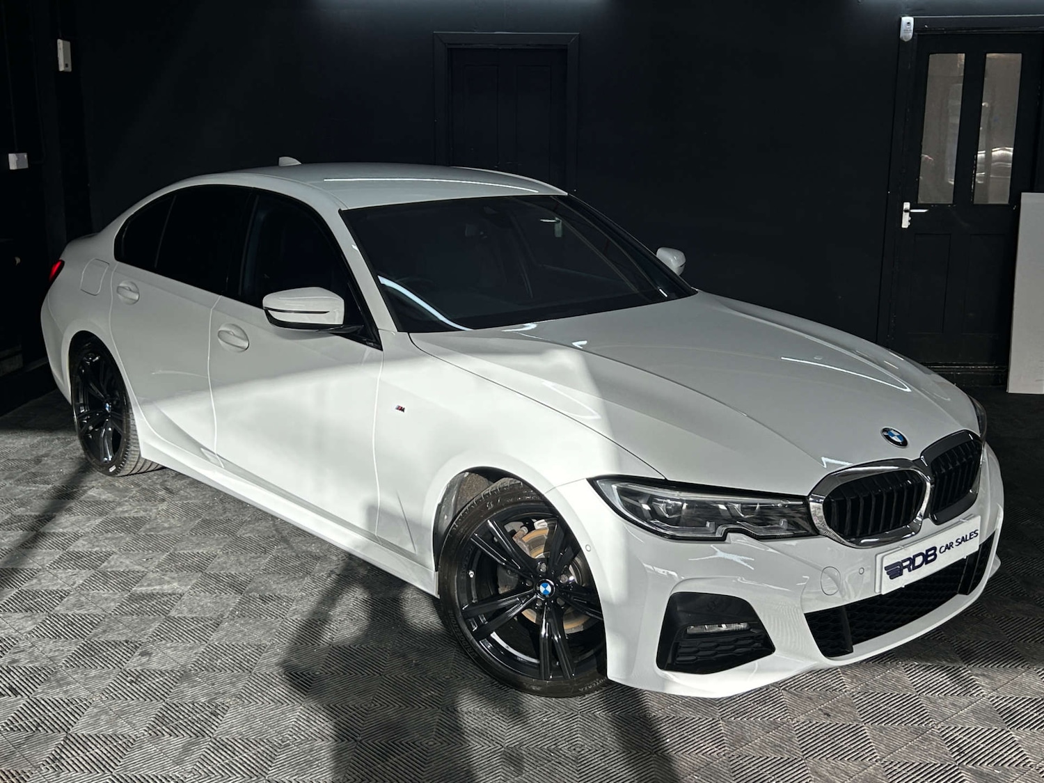 Used BMW 3 Series 2021 for sale - 77681251: Photo 11