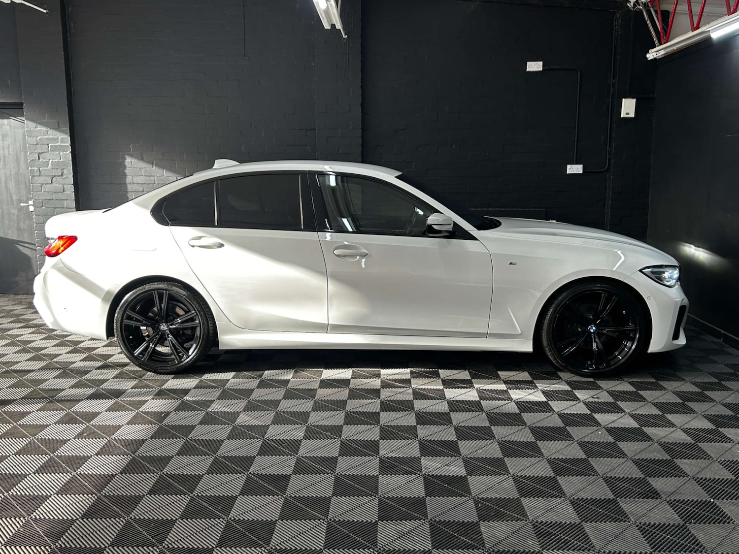 Used BMW 3 Series 2021 for sale - 77681251: Photo 12