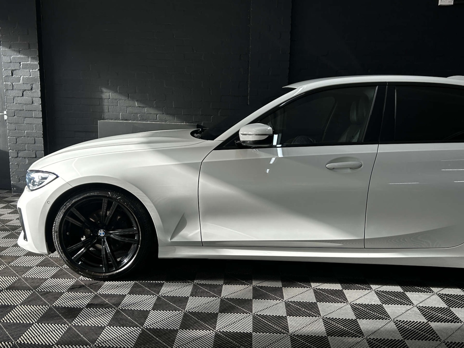 Used BMW 3 Series 2021 for sale - 77681251: Photo 19