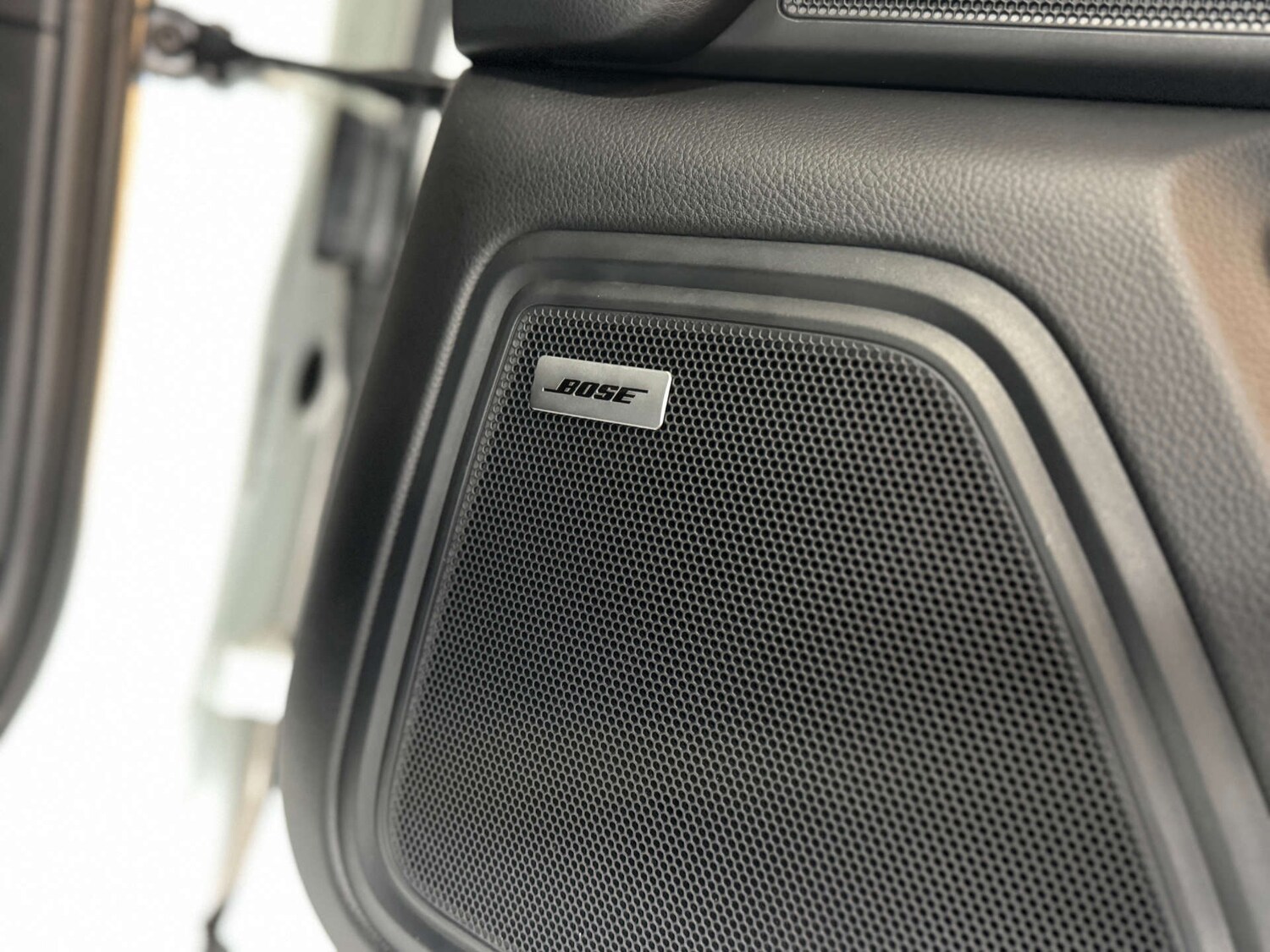 Used Porsche Macan 2017 for sale - 76404394: Photo 33