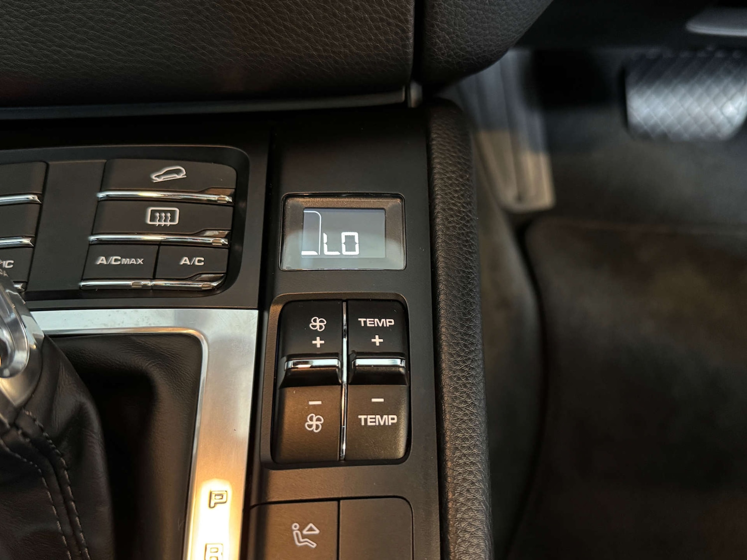 Used Porsche Macan 2017 for sale - 76404394: Photo 45