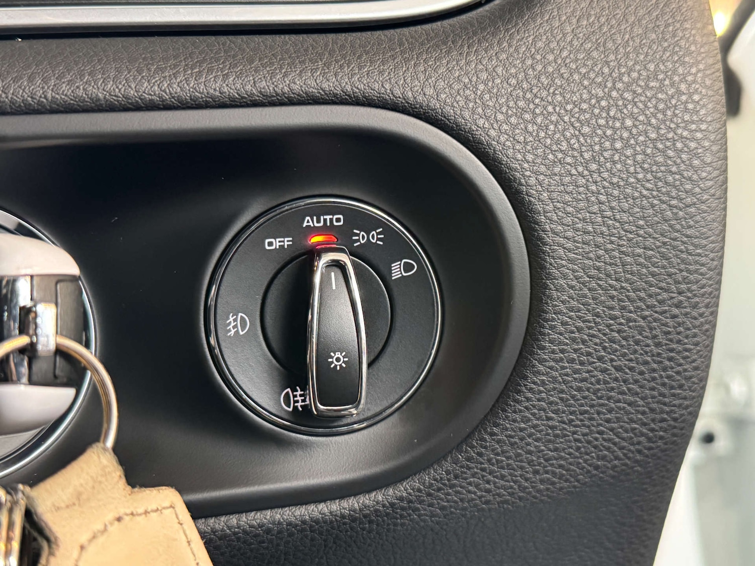 Used Porsche Macan 2017 for sale - 76404394: Photo 52