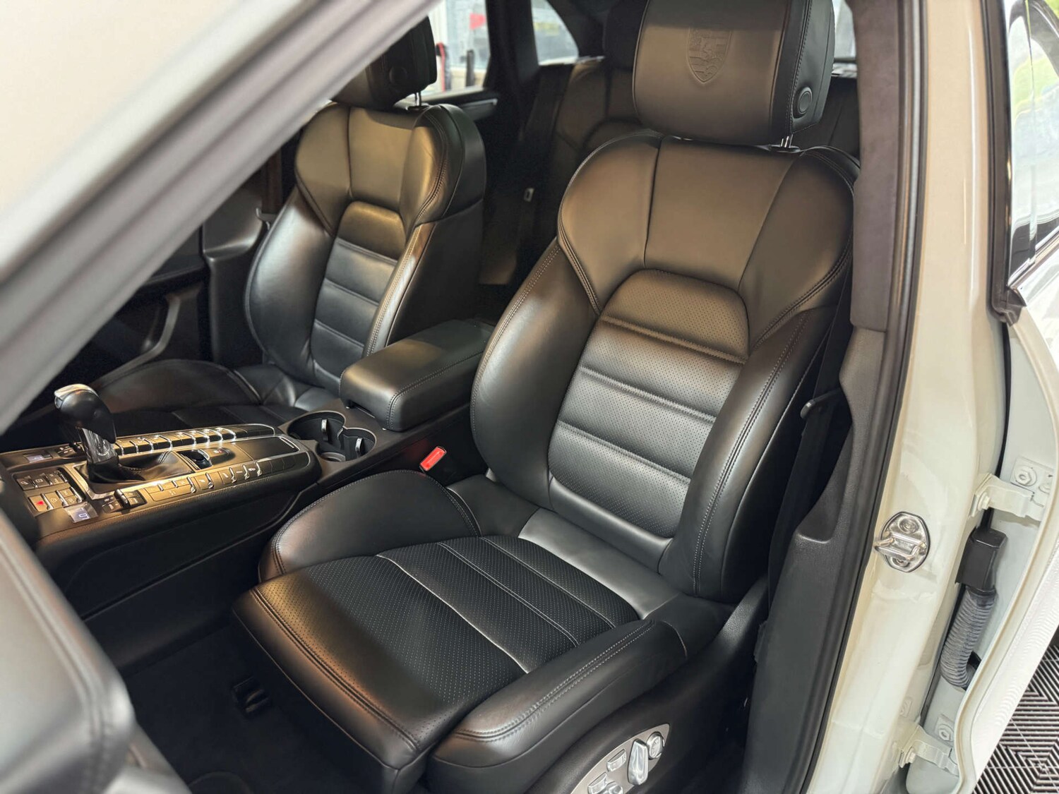 Used Porsche Macan 2017 for sale - 76404394: Photo 58