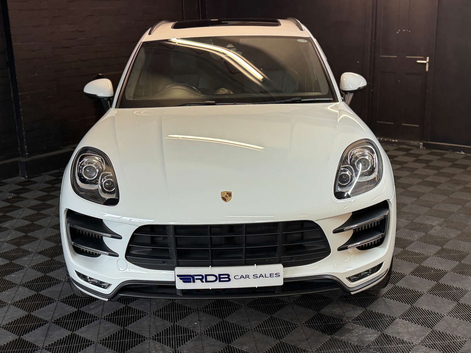 Used Porsche Macan 2017 for sale - 76404394: Photo 6