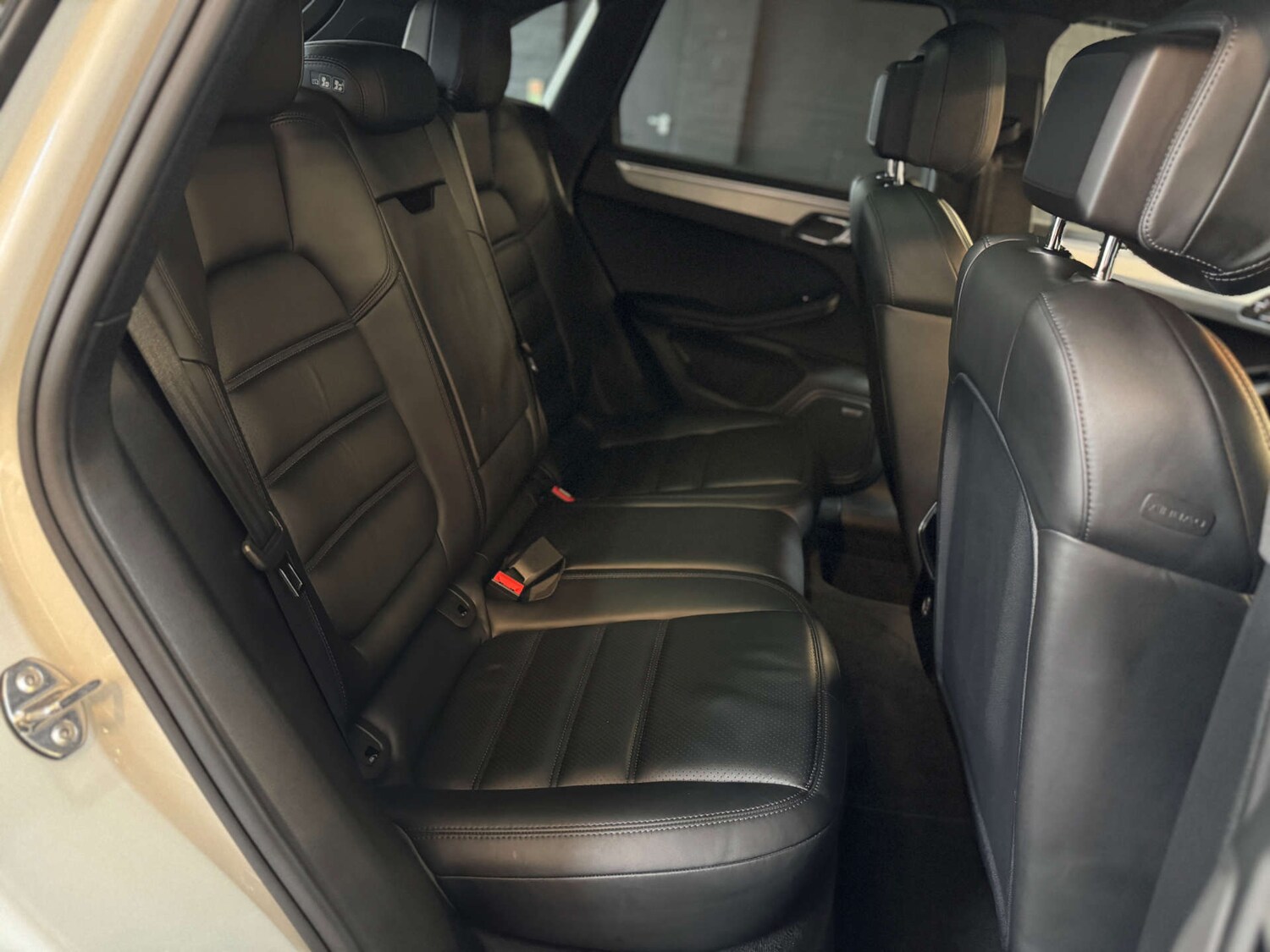 Used Porsche Macan 2017 for sale - 76404394: Photo 65