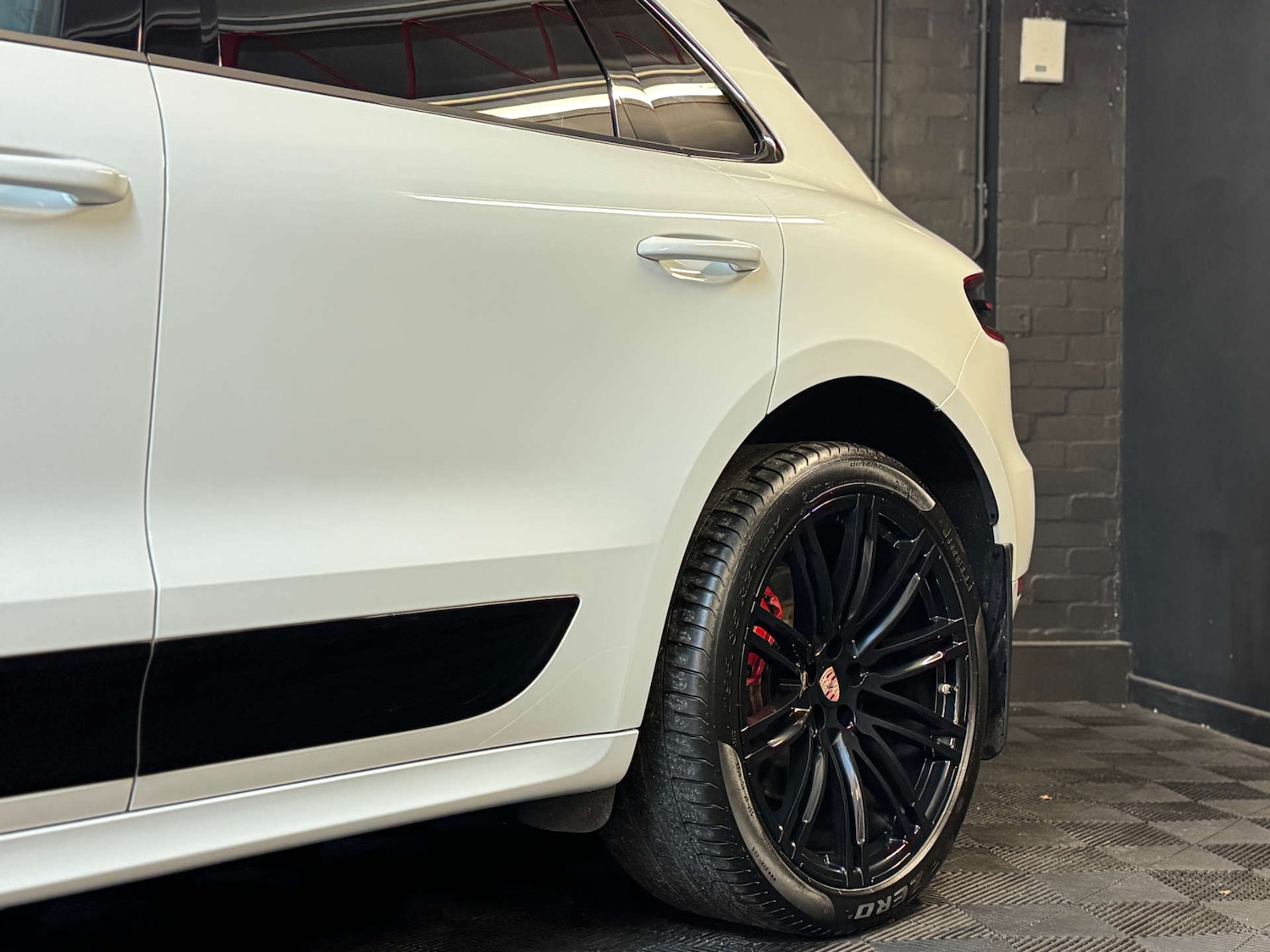 Used Porsche Macan 2017 for sale - 76404394: Photo 8