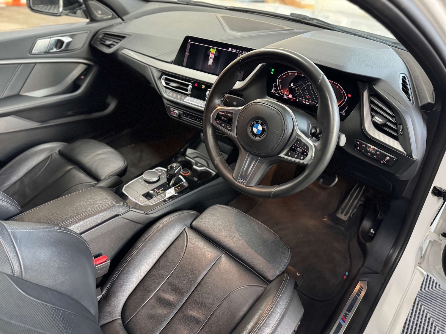 Used BMW 1 Series 2019 for sale - 76686710: Photo 30