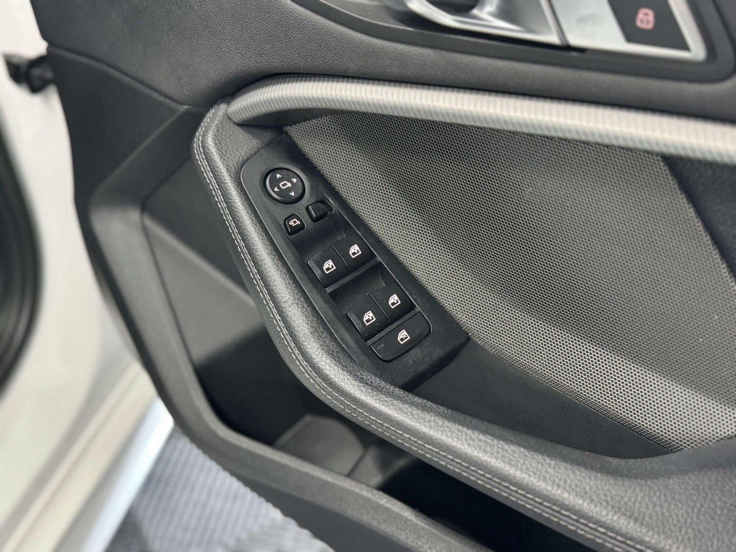 Used BMW 1 Series 2019 for sale - 76686710: Photo 32