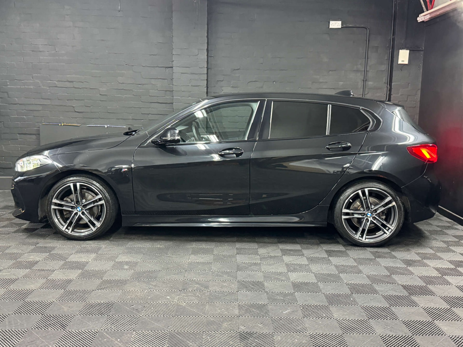 Used BMW 1 Series 2020 for sale - 77125156: Photo 11