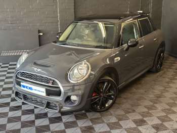 Used MINI Hatch 2018 for sale - 74918840: Photo