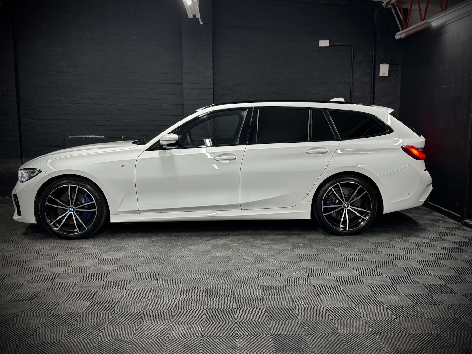 Used BMW 3 Series 2021 for sale - 77026730: Photo 13