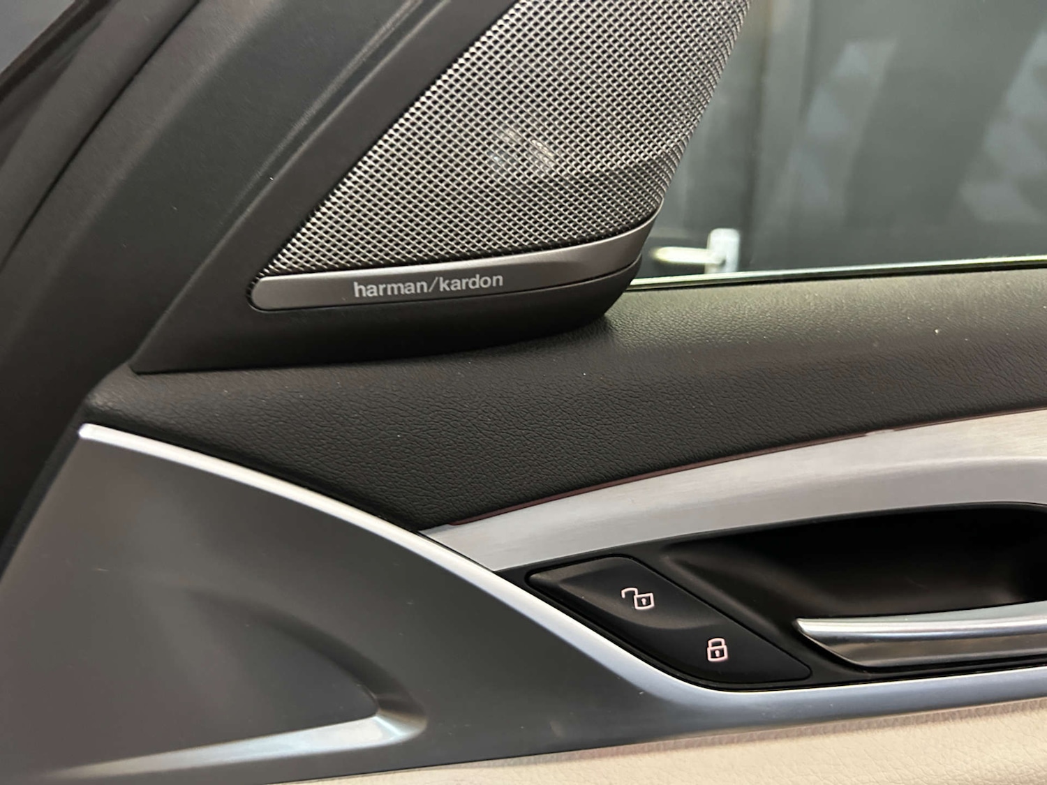 Used BMW 5 Series 2017 for sale - 76402682: Photo 33