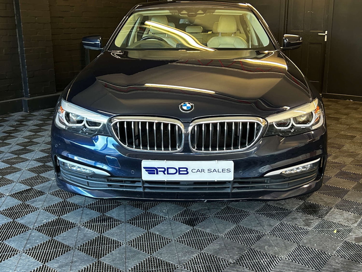 Used BMW 5 Series 2017 for sale - 76402682: Photo 4