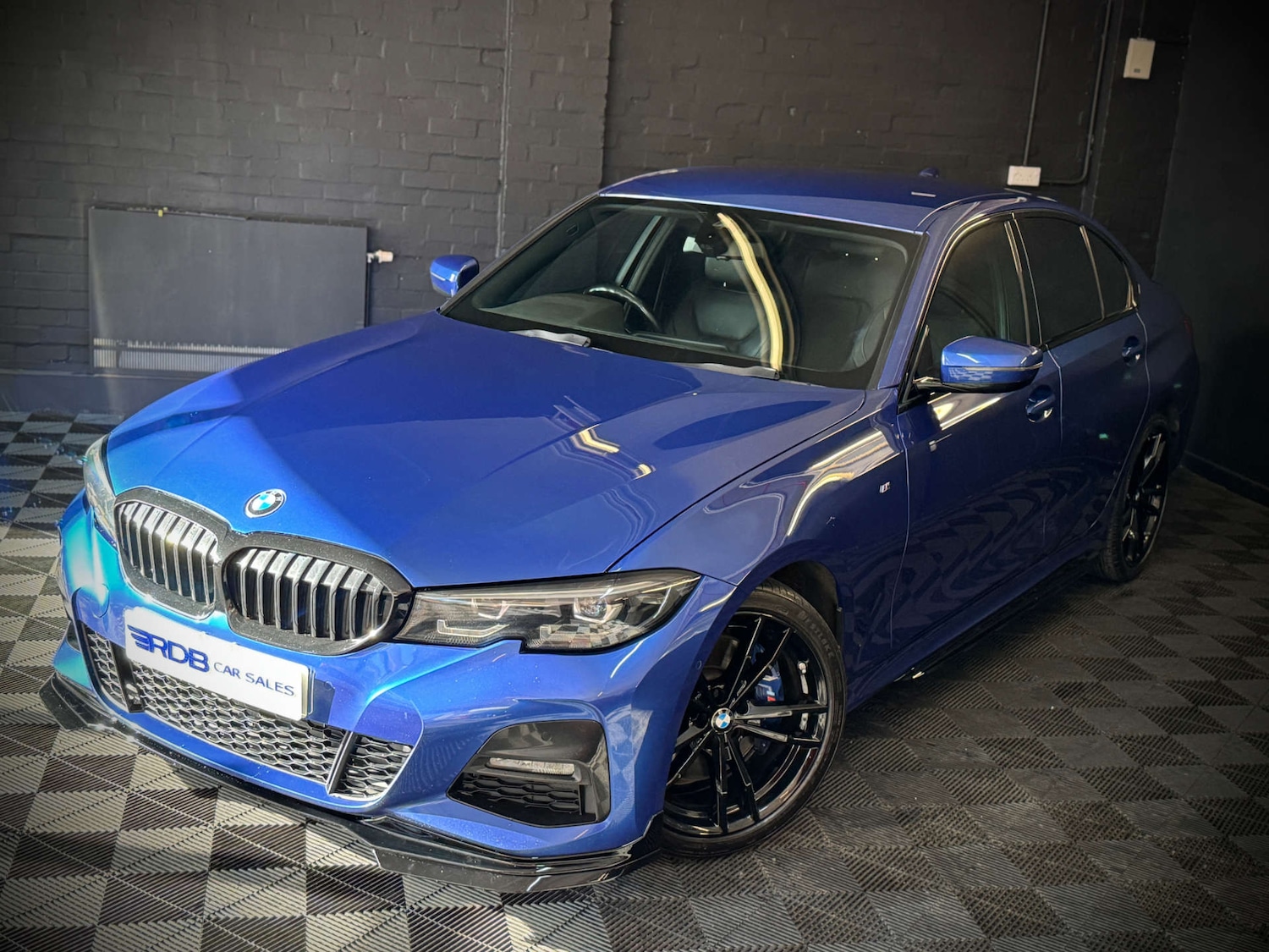 Used BMW 3 Series 2021 for sale - 76548060: Photo 2