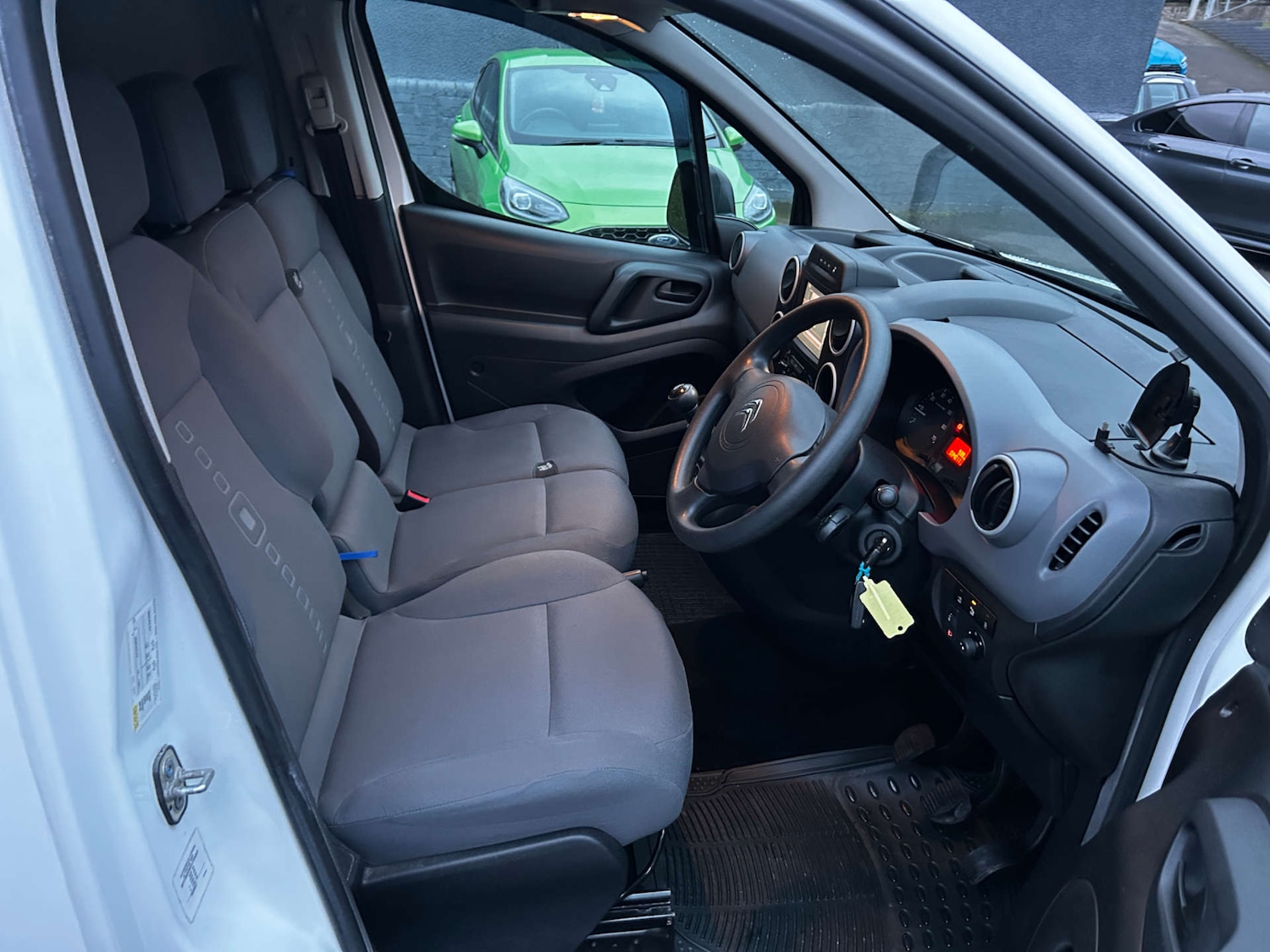 Used Citroen Berlingo 2015 for sale - 77364216: Photo 13