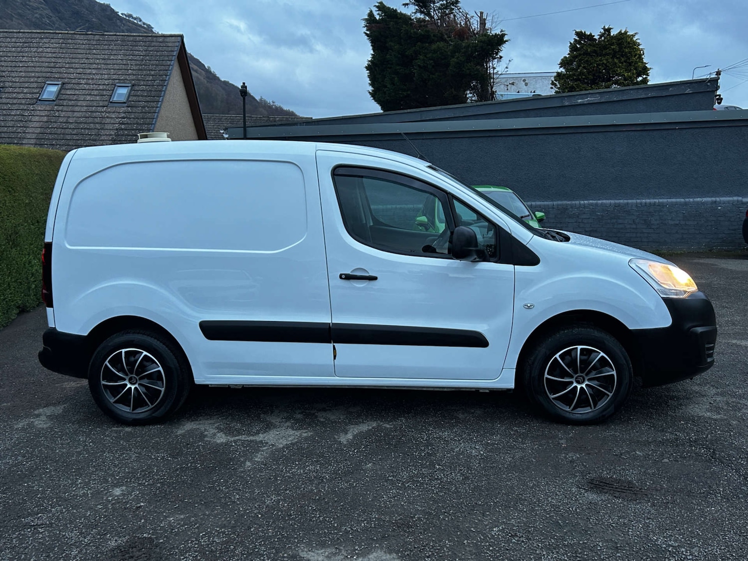 Used Citroen Berlingo 2015 for sale - 77364216: Photo 8