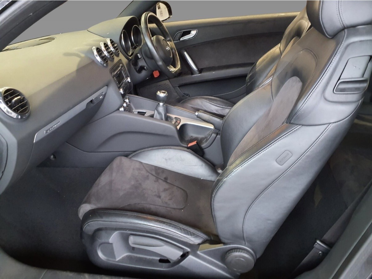 Used Audi TT 2010 for sale - 77438489: Photo 7