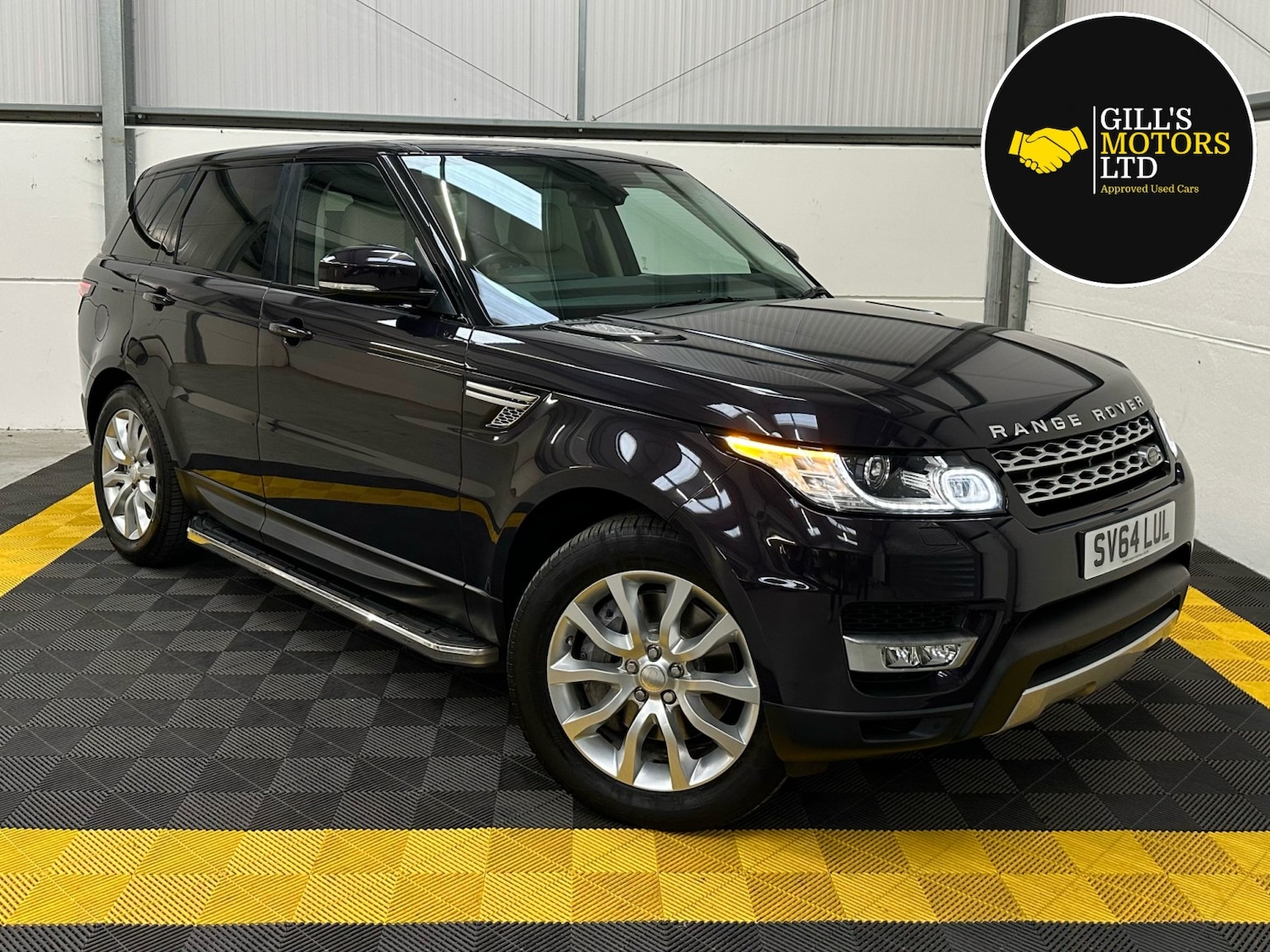 Used Land Rover Range Rover Sport 2014 for sale - 76821631: Photo 1