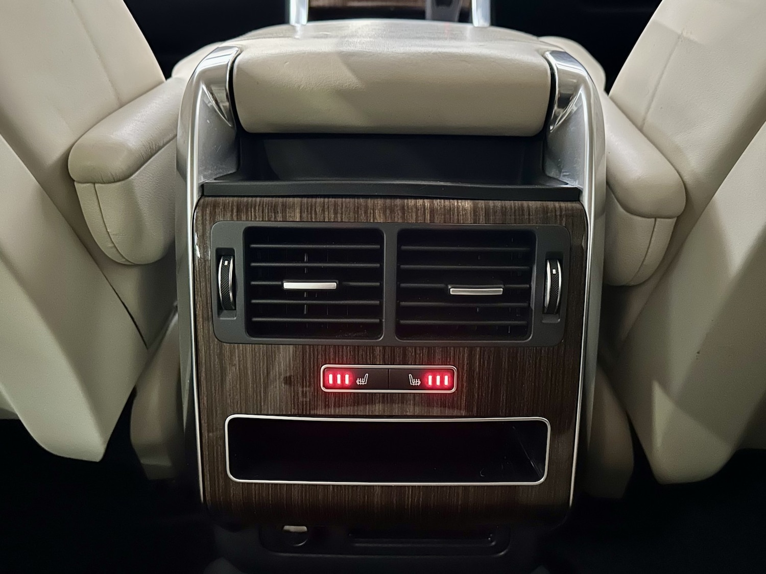 Used Land Rover Range Rover Sport 2014 for sale - 76821631: Photo 38