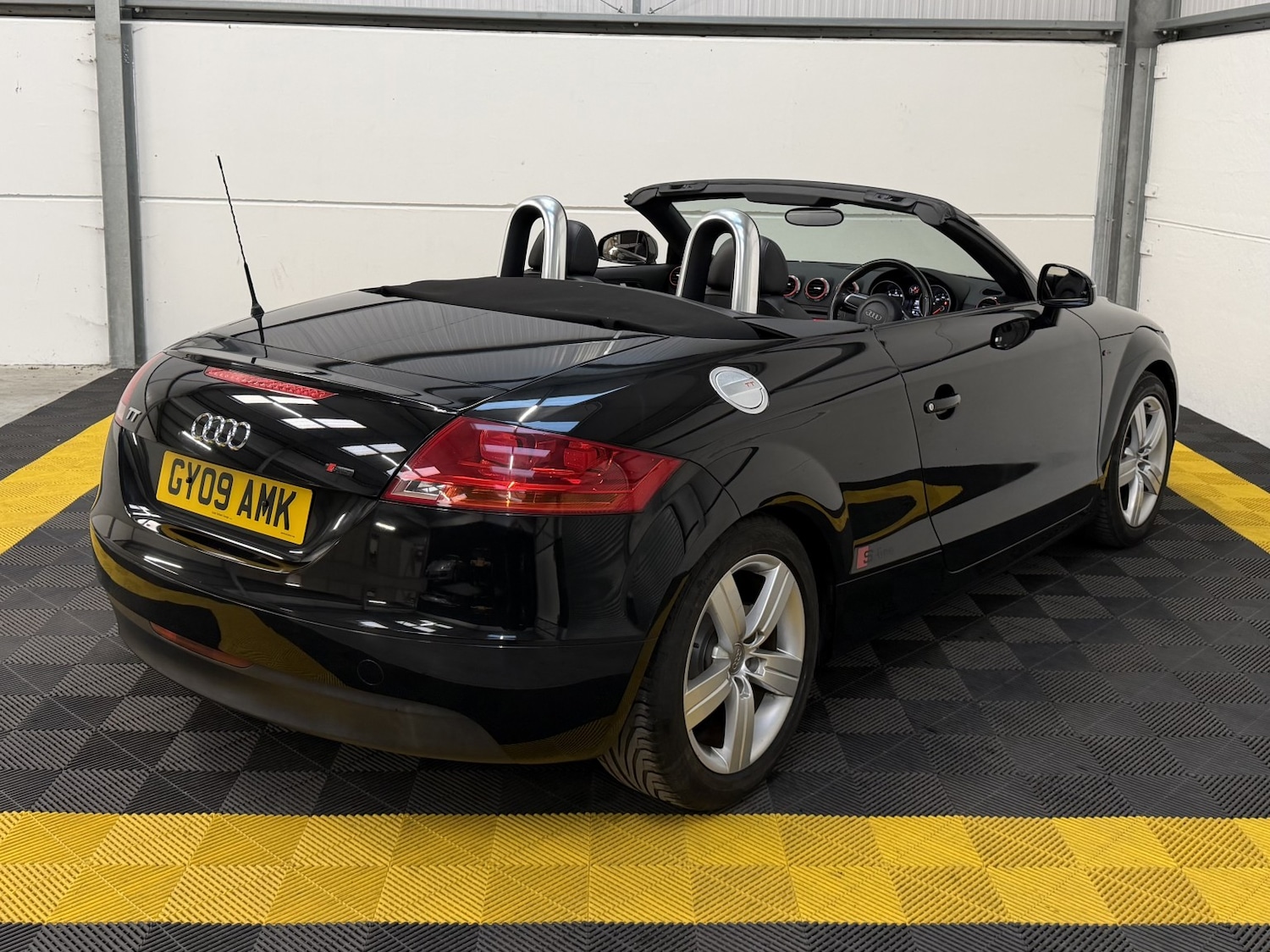 Used Audi TT 2009 for sale - 76924413: Photo 13