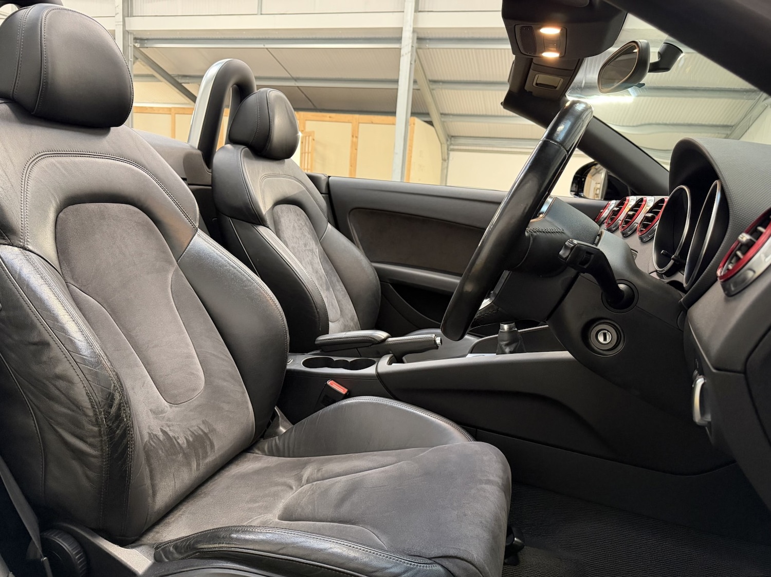 Used Audi TT 2009 for sale - 76924413: Photo 18