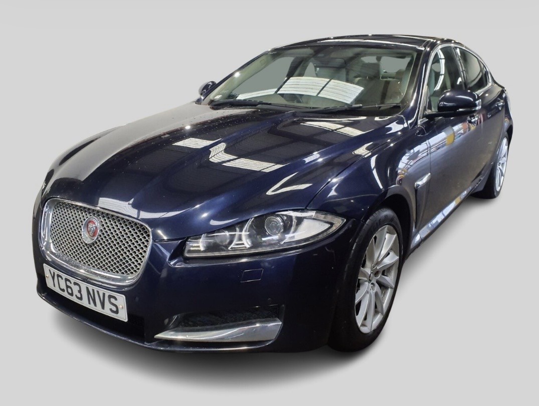 Used Jaguar XF 2013 for sale - 77258570: Photo 2