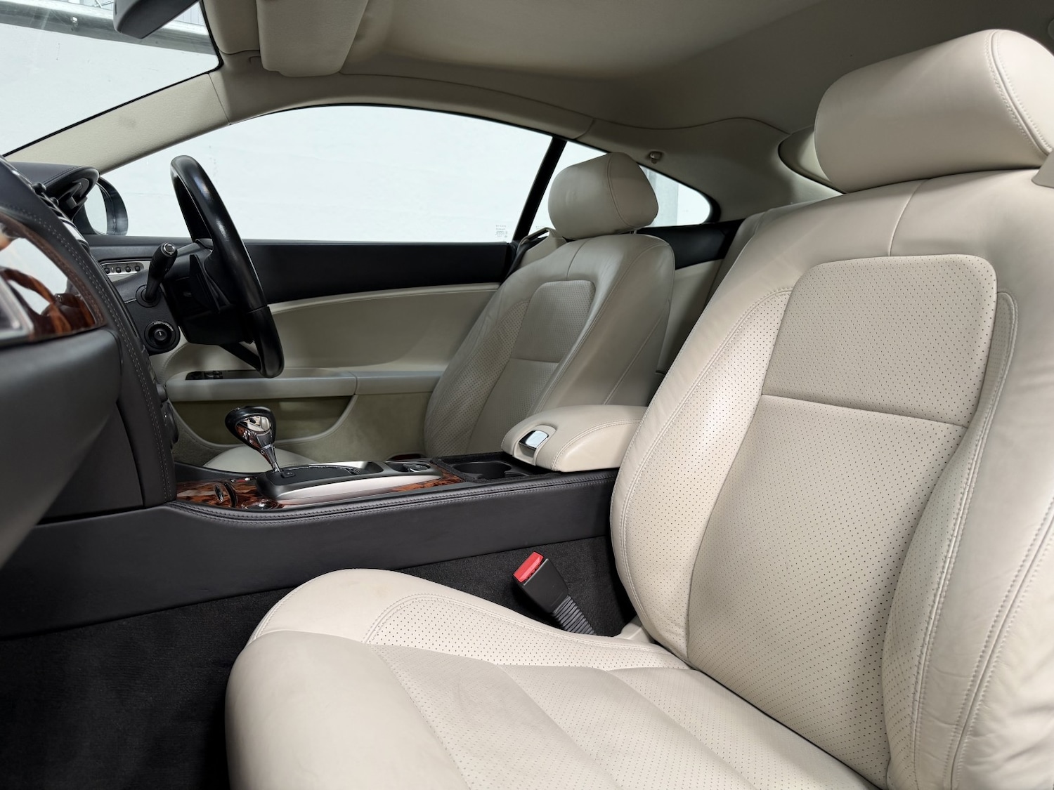 Used Jaguar XKR 2007 for sale - 77336257: Photo 12