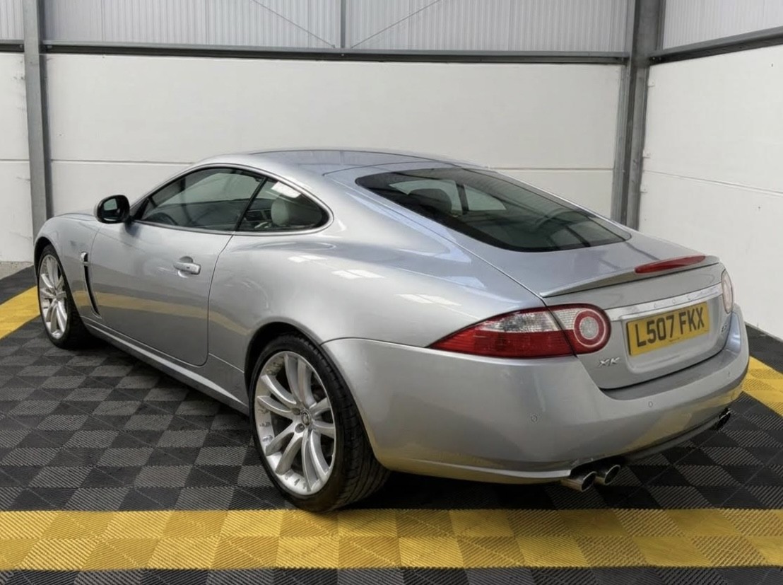Used Jaguar XKR 2007 for sale - 77336257: Photo 6