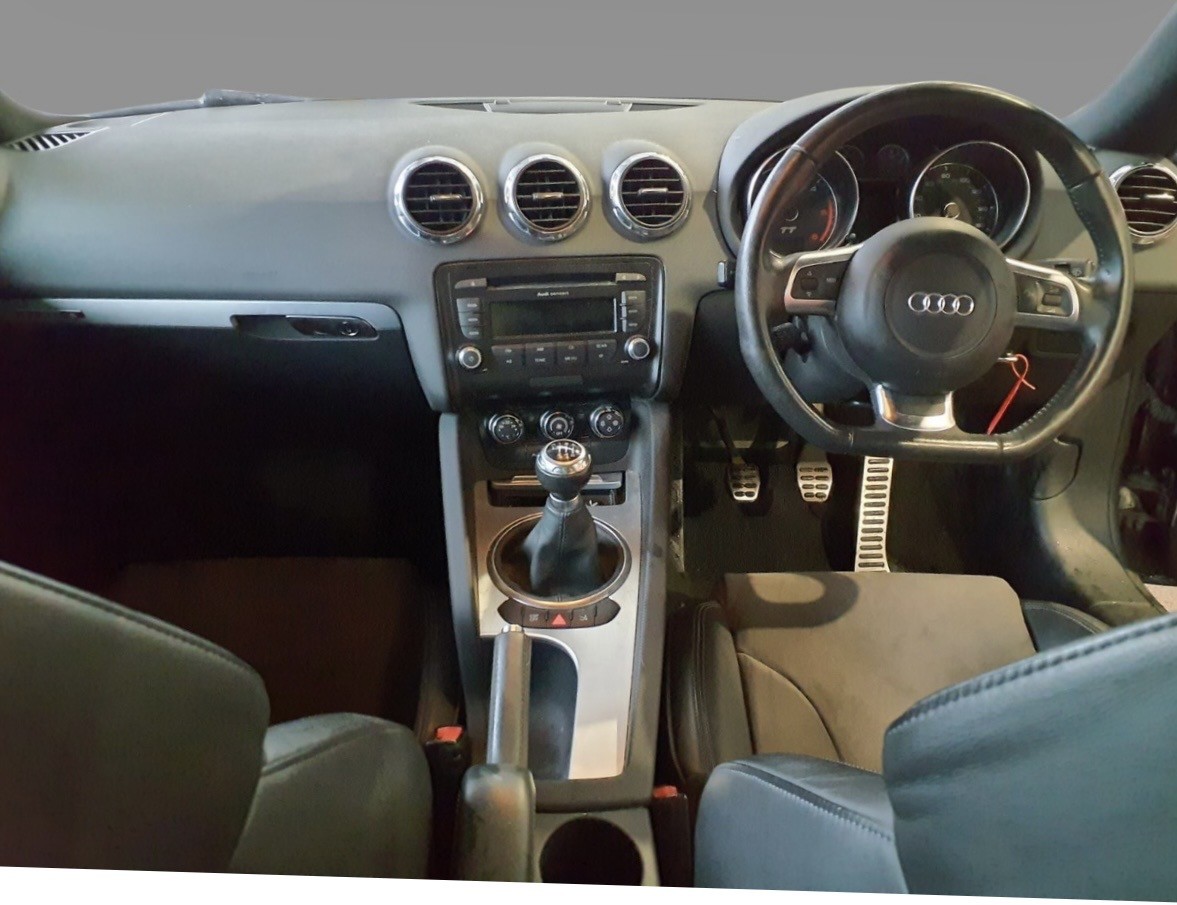 Used Audi TT 2010 for sale - 77258541: Photo 3