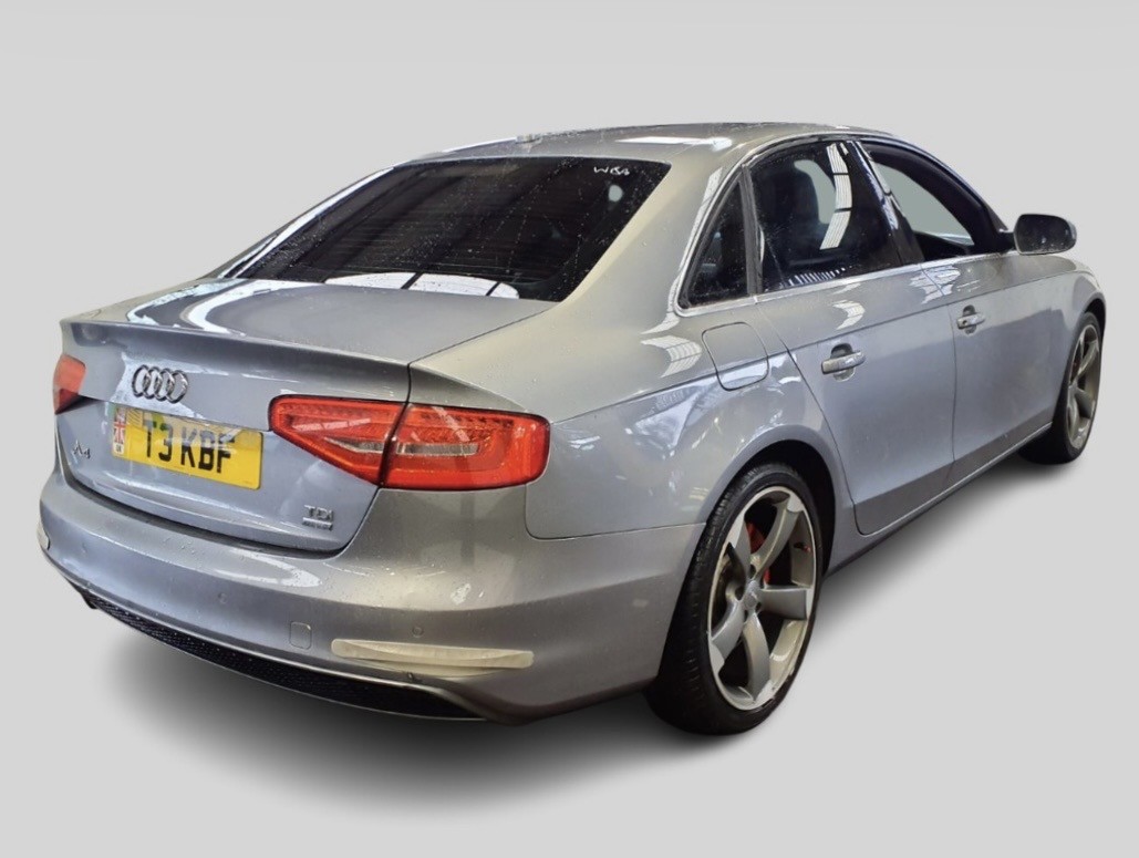 Used Audi A4 2014 for sale - 77258571: Photo 4