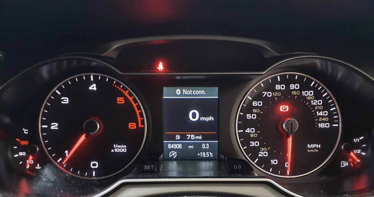 Used Audi A4 2014 for sale - 77258571: Photo 7