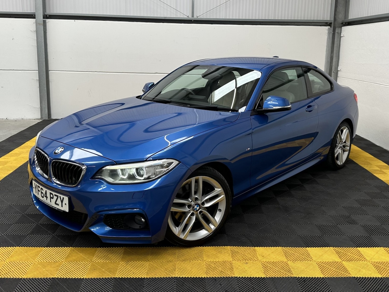 Used BMW 2 Series 2015 for sale - 76821651: Photo 4