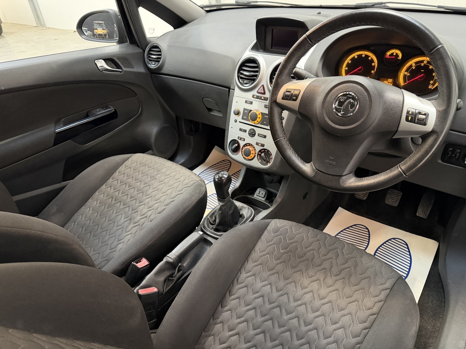 Used Vauxhall Corsa 2013 for sale - 77154457: Photo 10