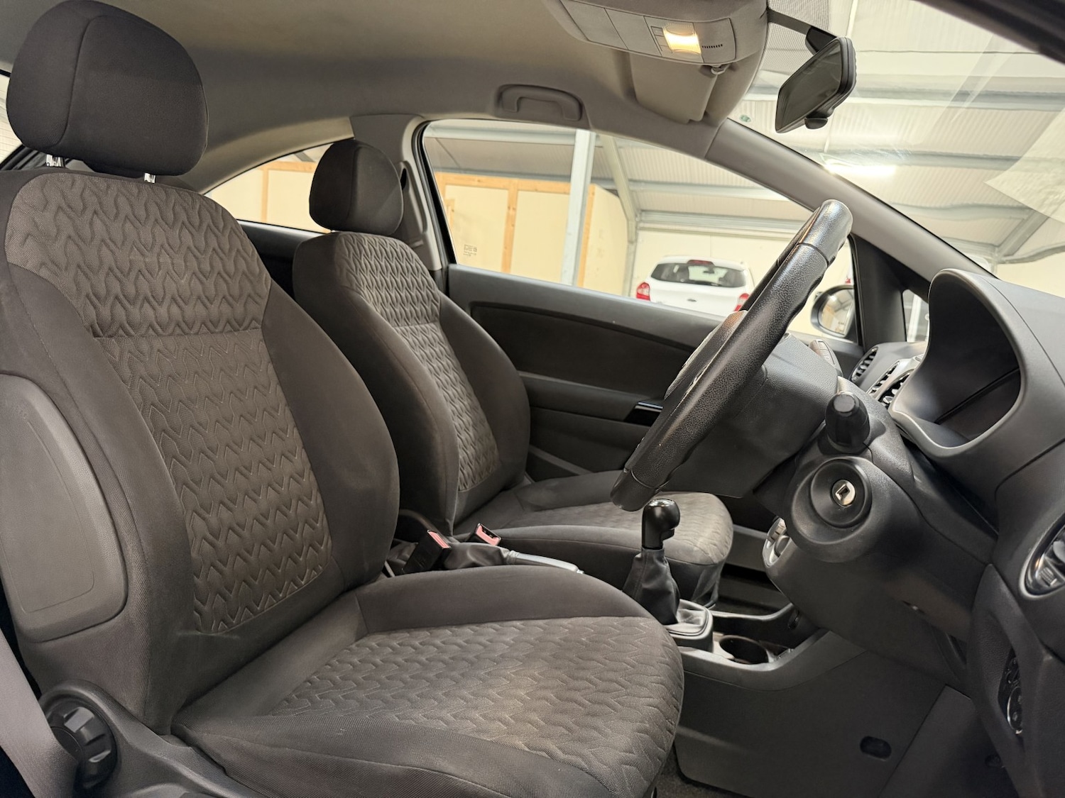 Used Vauxhall Corsa 2013 for sale - 77154457: Photo 11