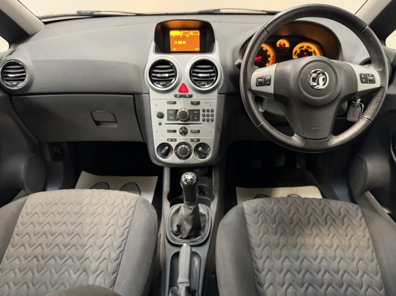 Used Vauxhall Corsa 2013 for sale - 77154457: Photo 15