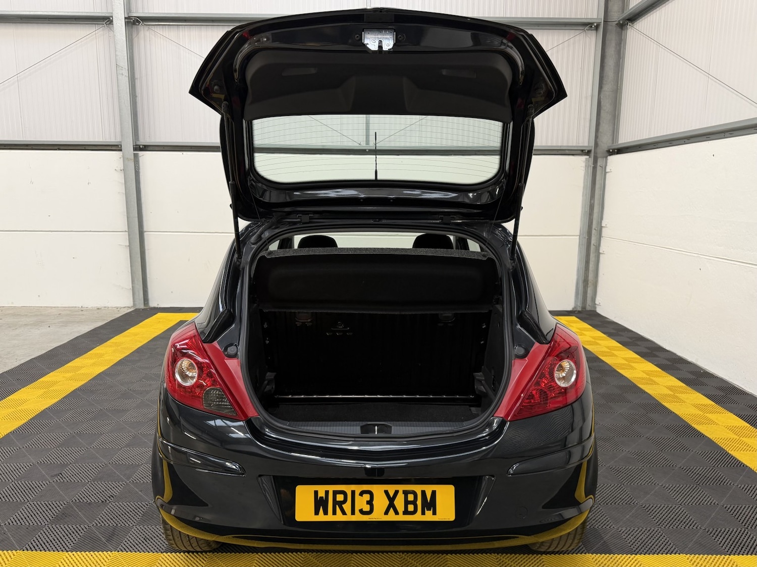 Used Vauxhall Corsa 2013 for sale - 77154457: Photo 26