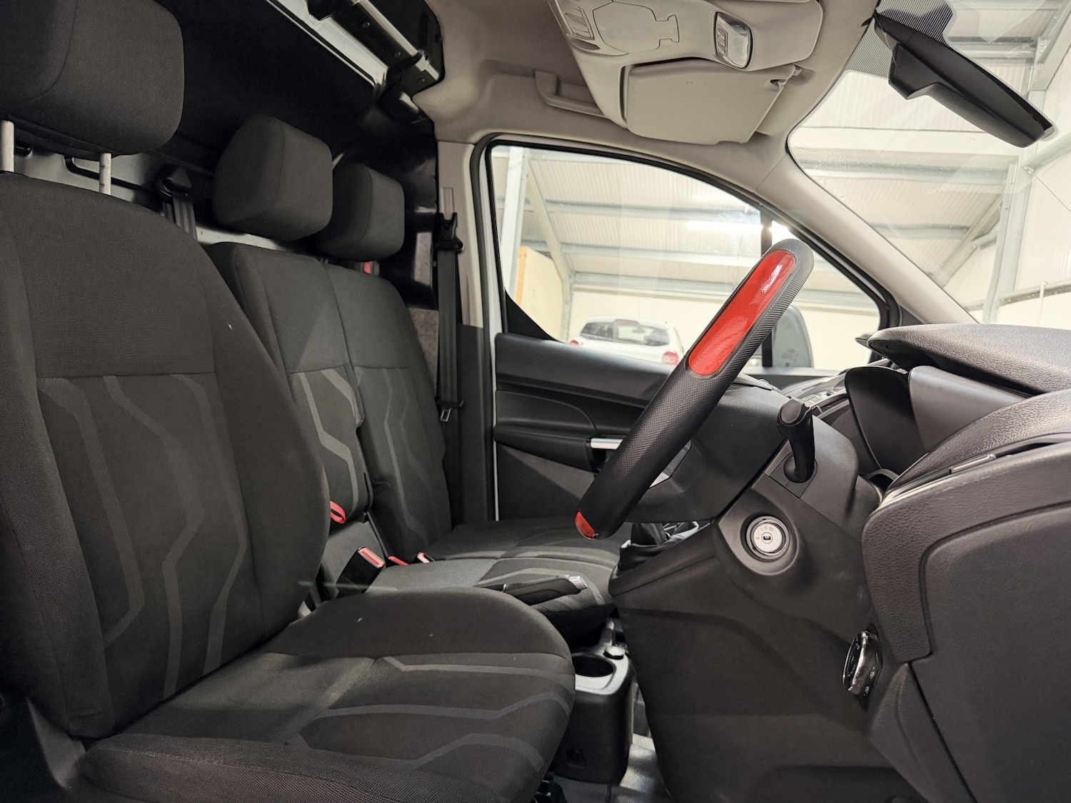 Used Ford Transit Connect 2018 for sale - 77154426: Photo 10