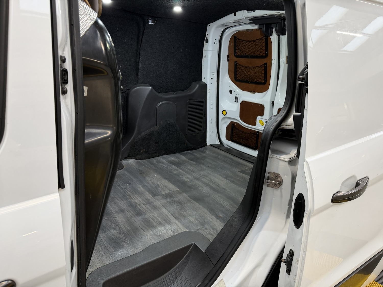 Used Ford Transit Connect 2018 for sale - 77154426: Photo 28