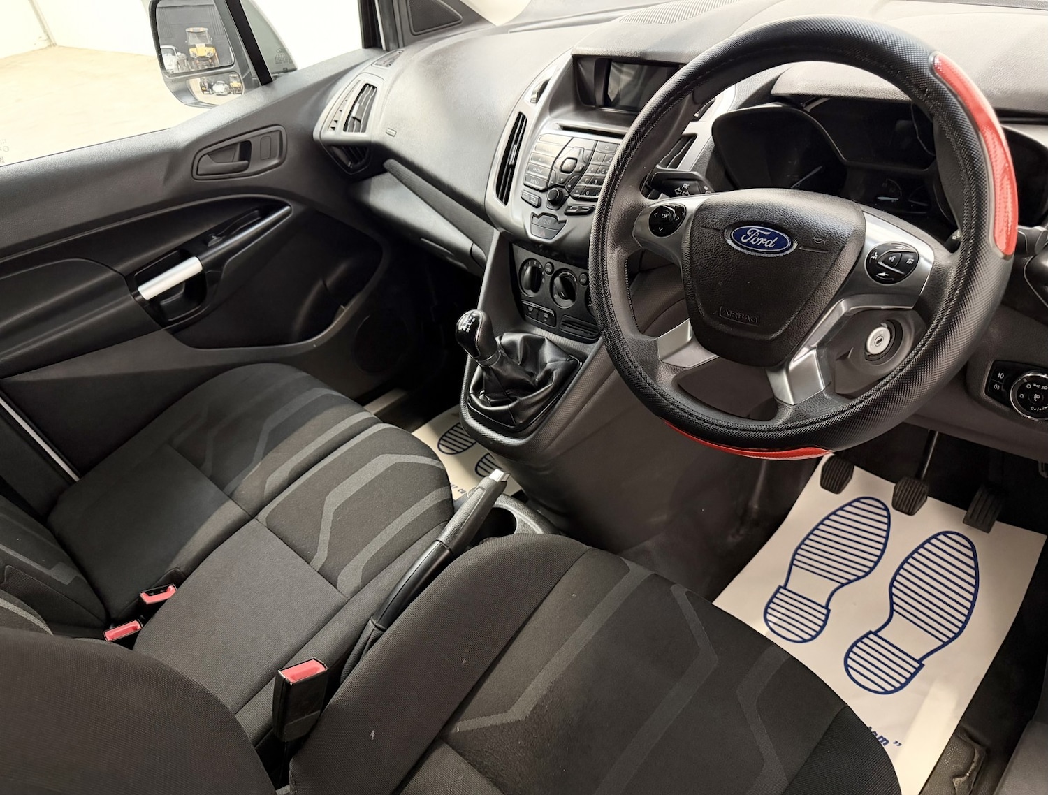 Used Ford Transit Connect 2018 for sale - 77154426: Photo 3