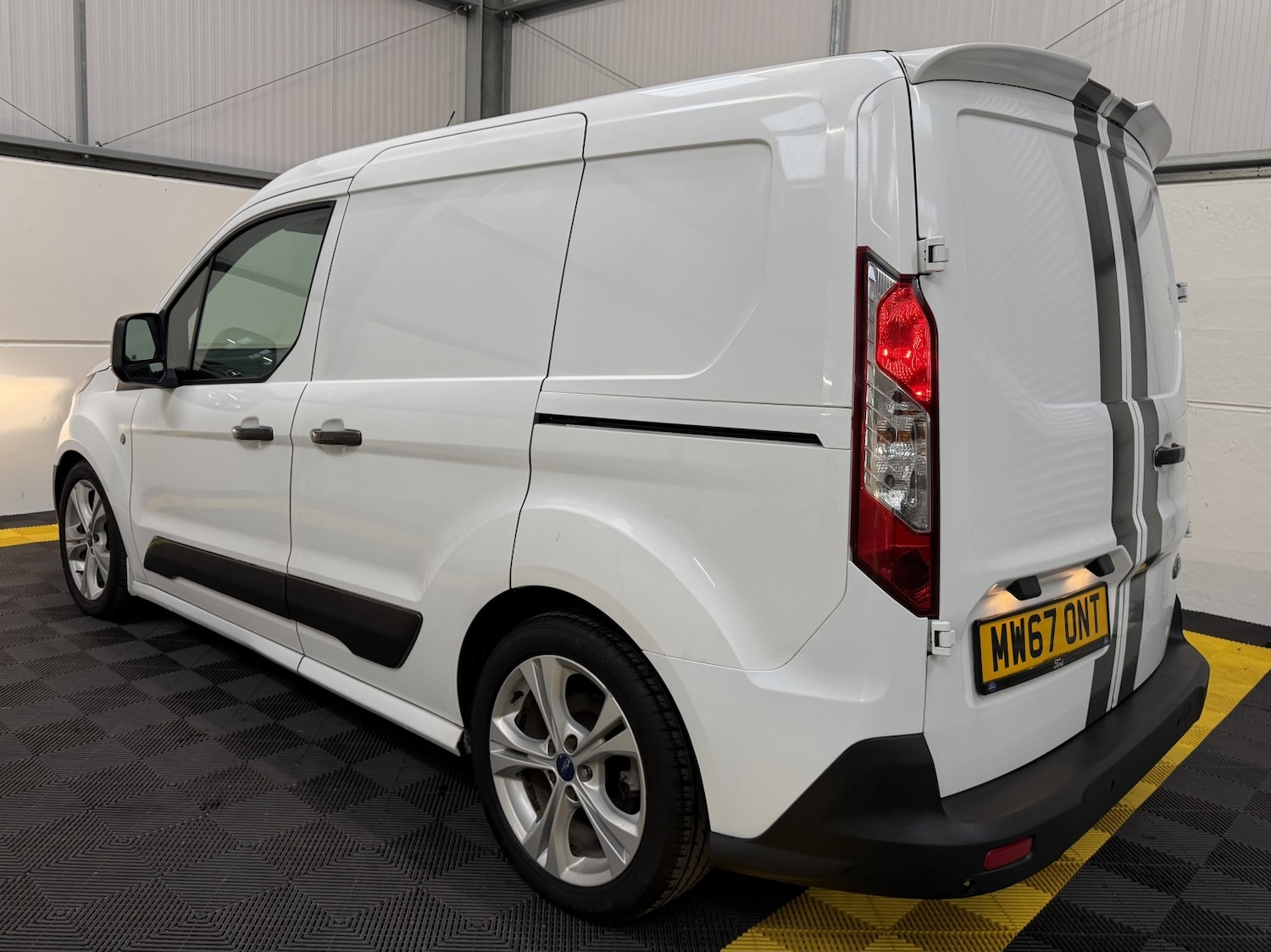 Used Ford Transit Connect 2018 for sale - 77154426: Photo 30