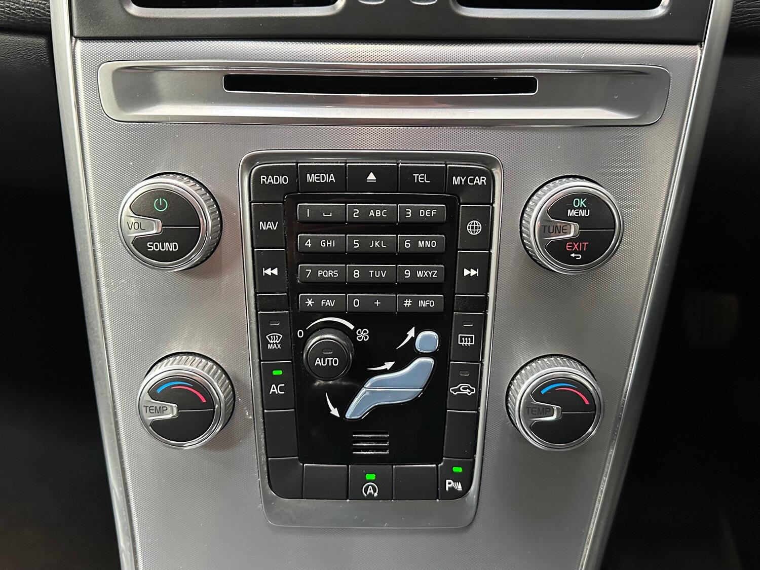 Used Volvo XC60 2017 for sale - 76821626: Photo 21