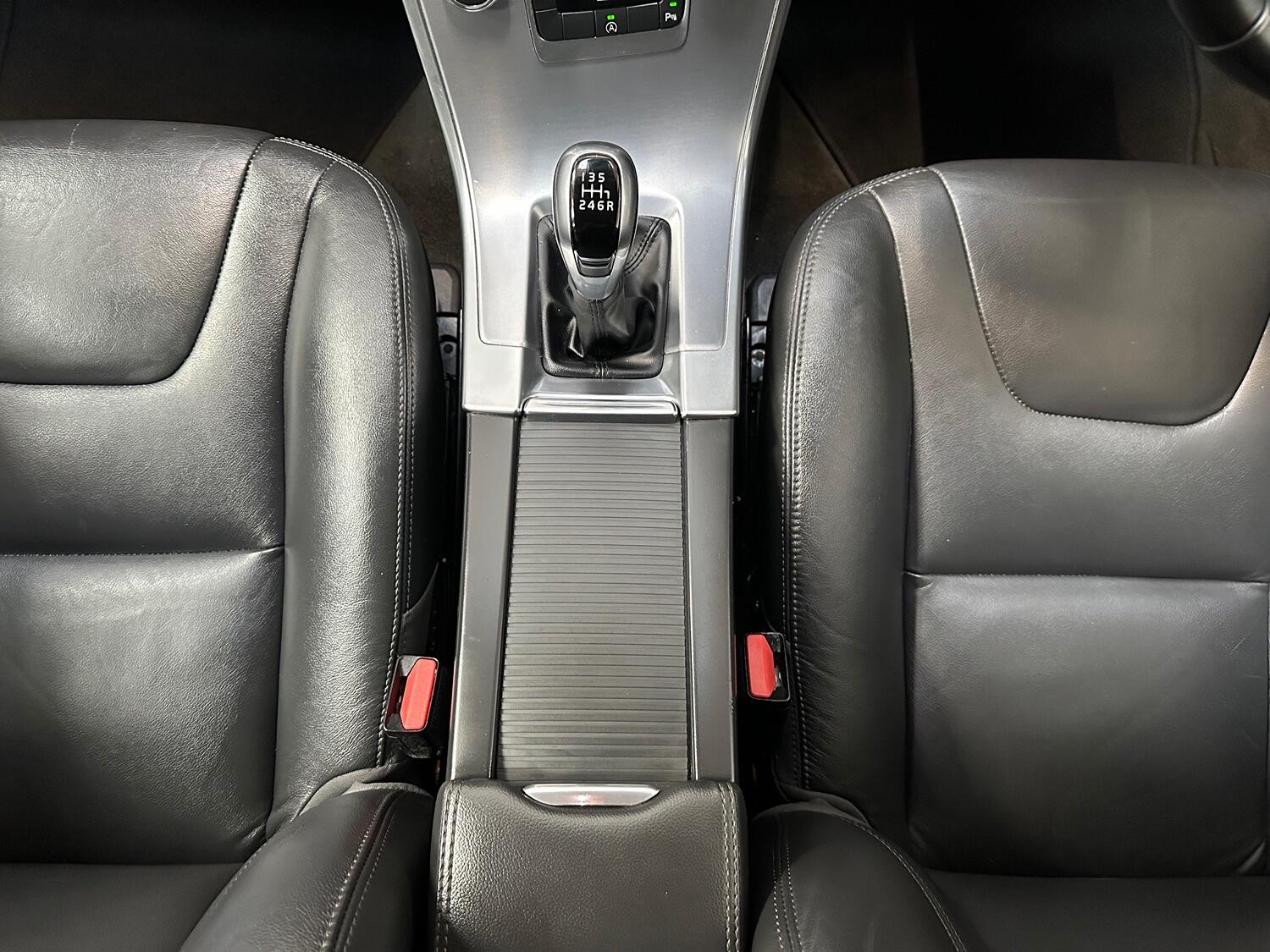 Used Volvo XC60 2017 for sale - 76821626: Photo 24