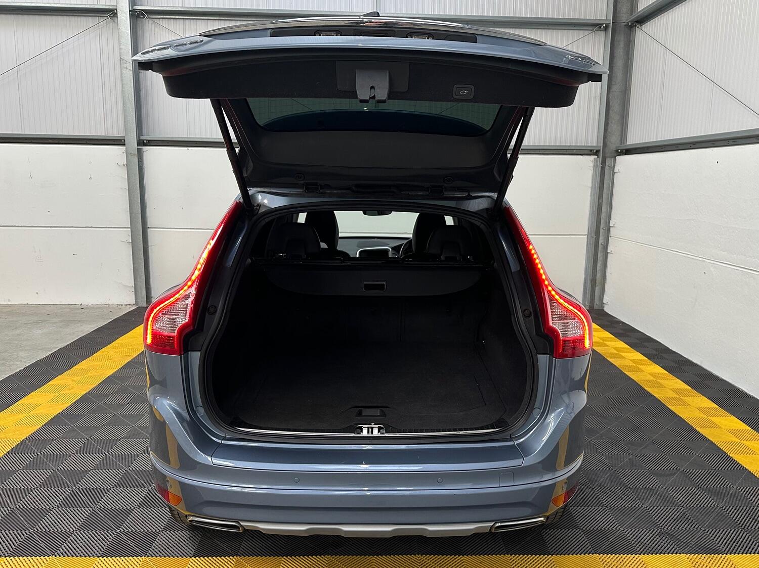 Used Volvo XC60 2017 for sale - 76821626: Photo 31