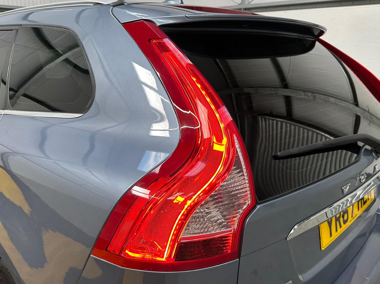 Used Volvo XC60 2017 for sale - 76821626: Photo 36