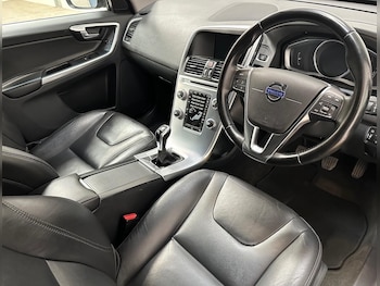 Used Volvo XC60 2017 for sale - 76821626: Photo