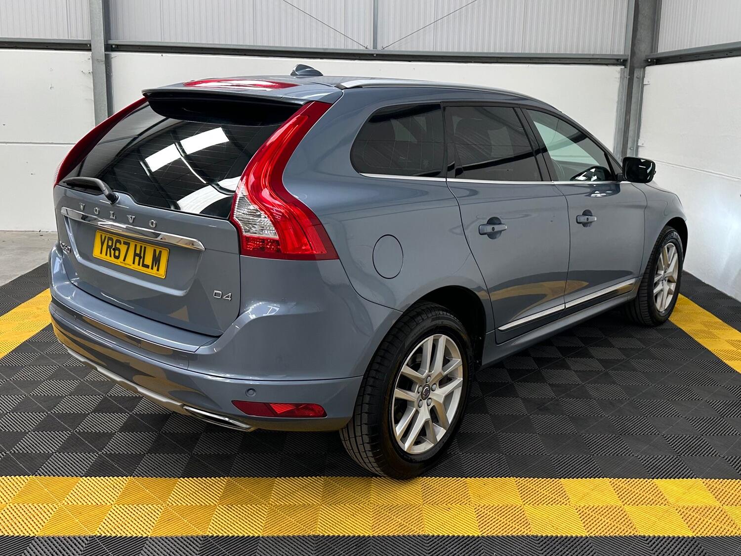 Used Volvo XC60 2017 for sale - 76821626: Photo 8