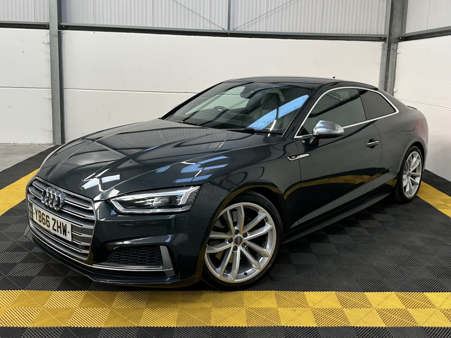 Used Audi S5 2016 for sale - 76821577: Photo 4