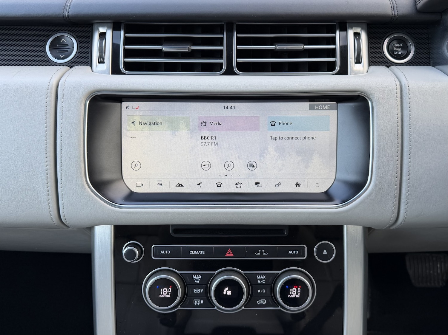 Used Land Rover Range Rover 2017 for sale - 77391912: Photo 15