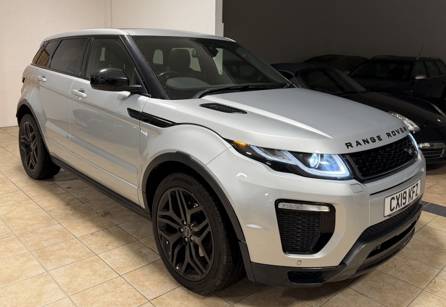 Used Land Rover Range Rover Evoque 2019 for sale - 76863851: Photo 1